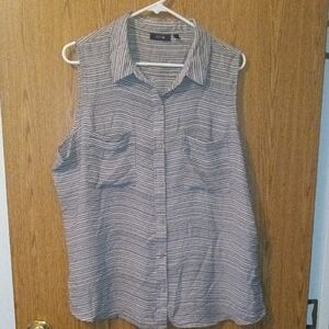 Apt. 9 Black and White Striped Button-Down Shirt